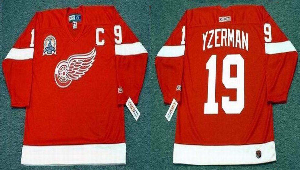 2019 Men Detroit Red Wings #19 Yzerman Red CCM NHL jerseys1->detroit red wings->NHL Jersey